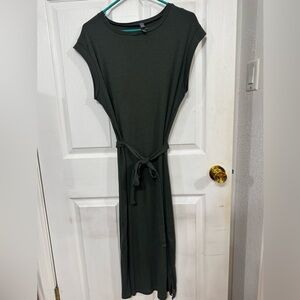 Alya Dark Green Maxi Dress